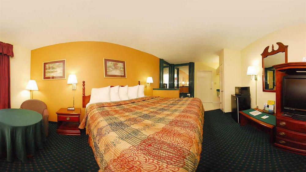 Days Inn By Wyndham Covington Bagian luar foto