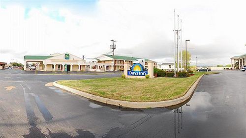 Days Inn By Wyndham Covington Bagian luar foto