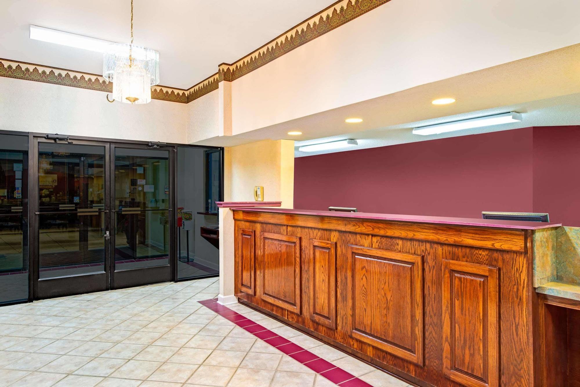 Days Inn By Wyndham Covington Bagian luar foto